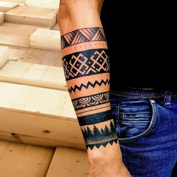 Tatuajes brazaletes