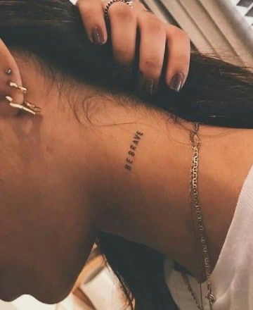 Tatuajes en Cuello para mujer